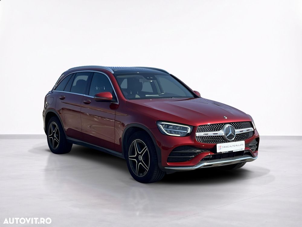 Mercedes-Benz GLC 300 4MATIC MHEV - 9