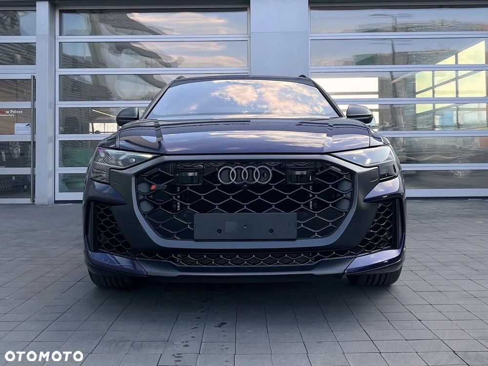 Audi RS Q8 - 11
