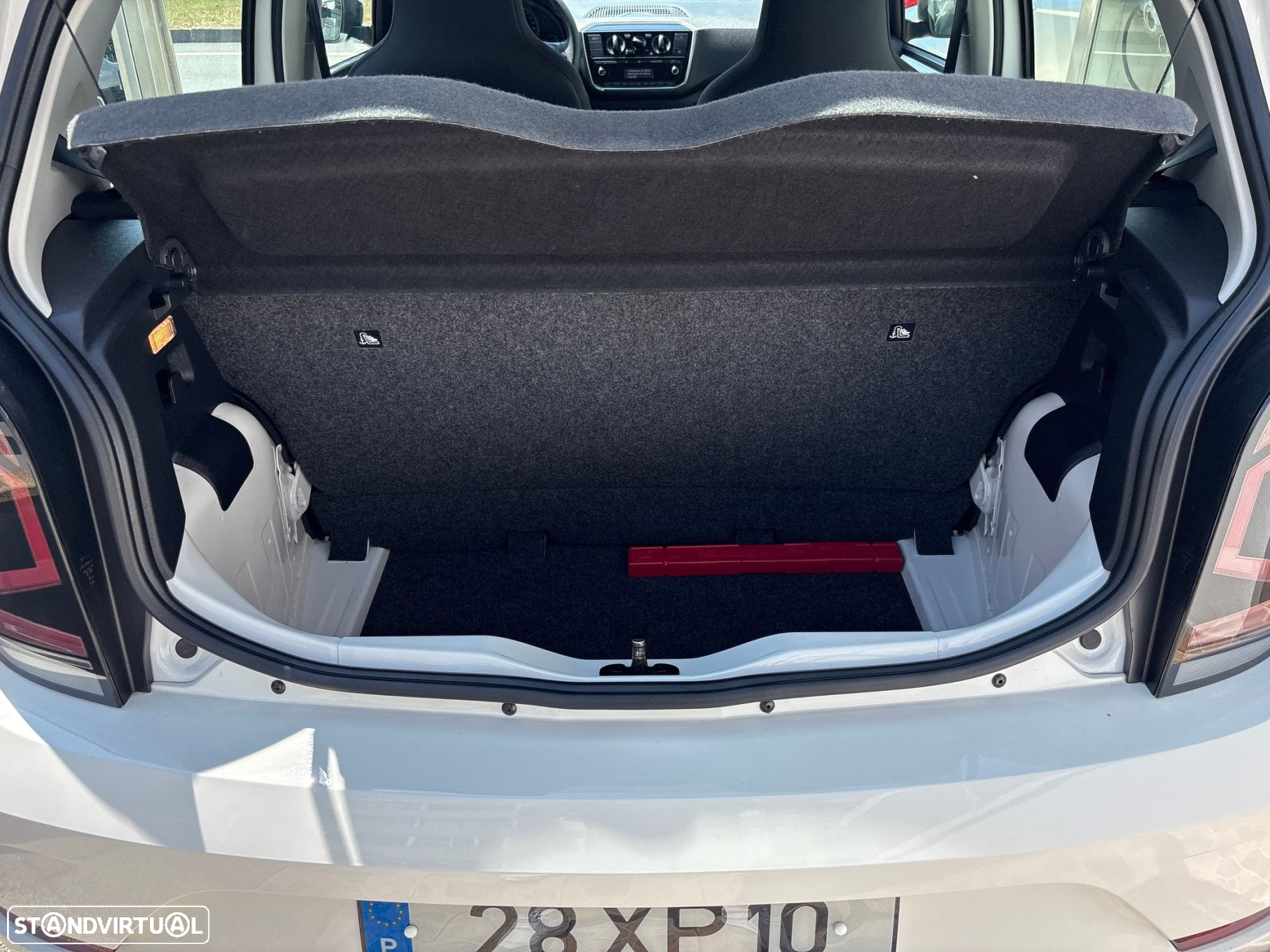 VW Up! 1.0 Move - 5