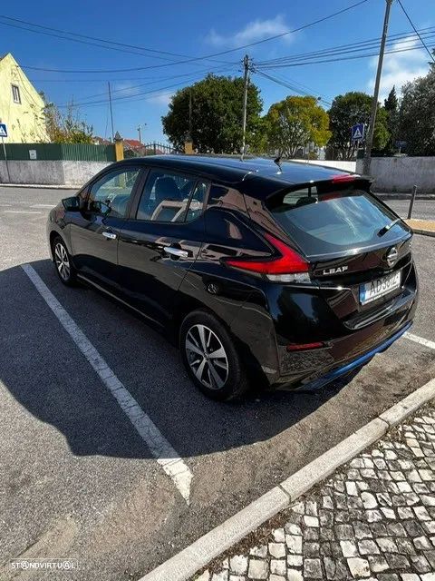 Nissan Leaf Acenta - 1