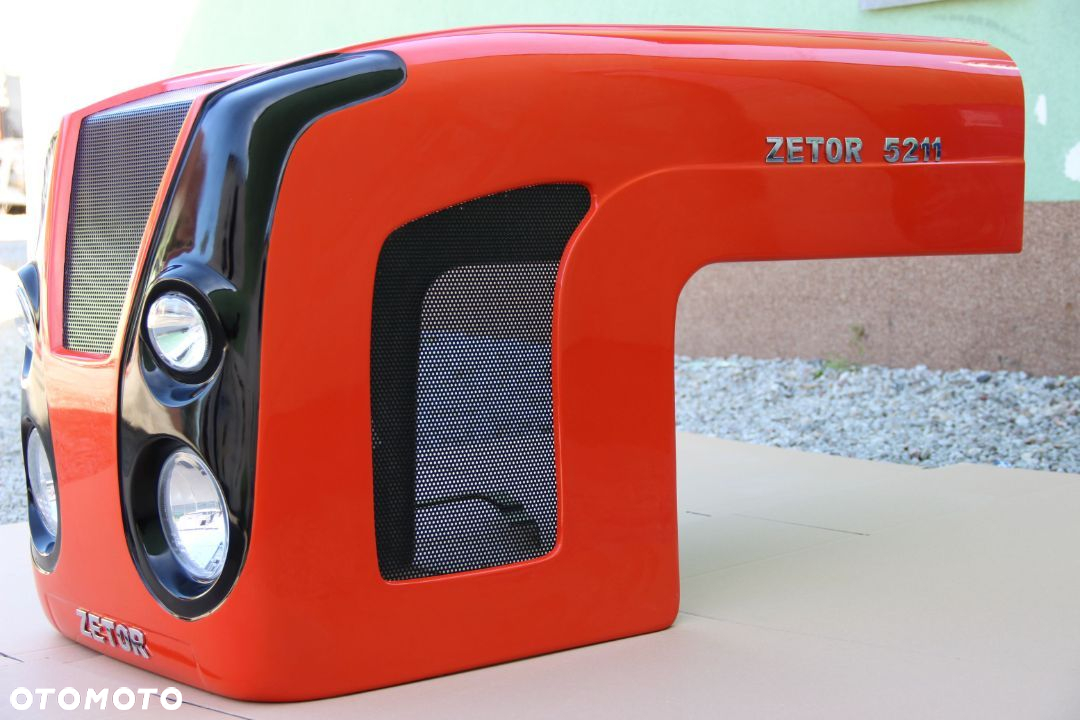 Maska maski tworzywo Zetor 5211 7211 7245 - 4