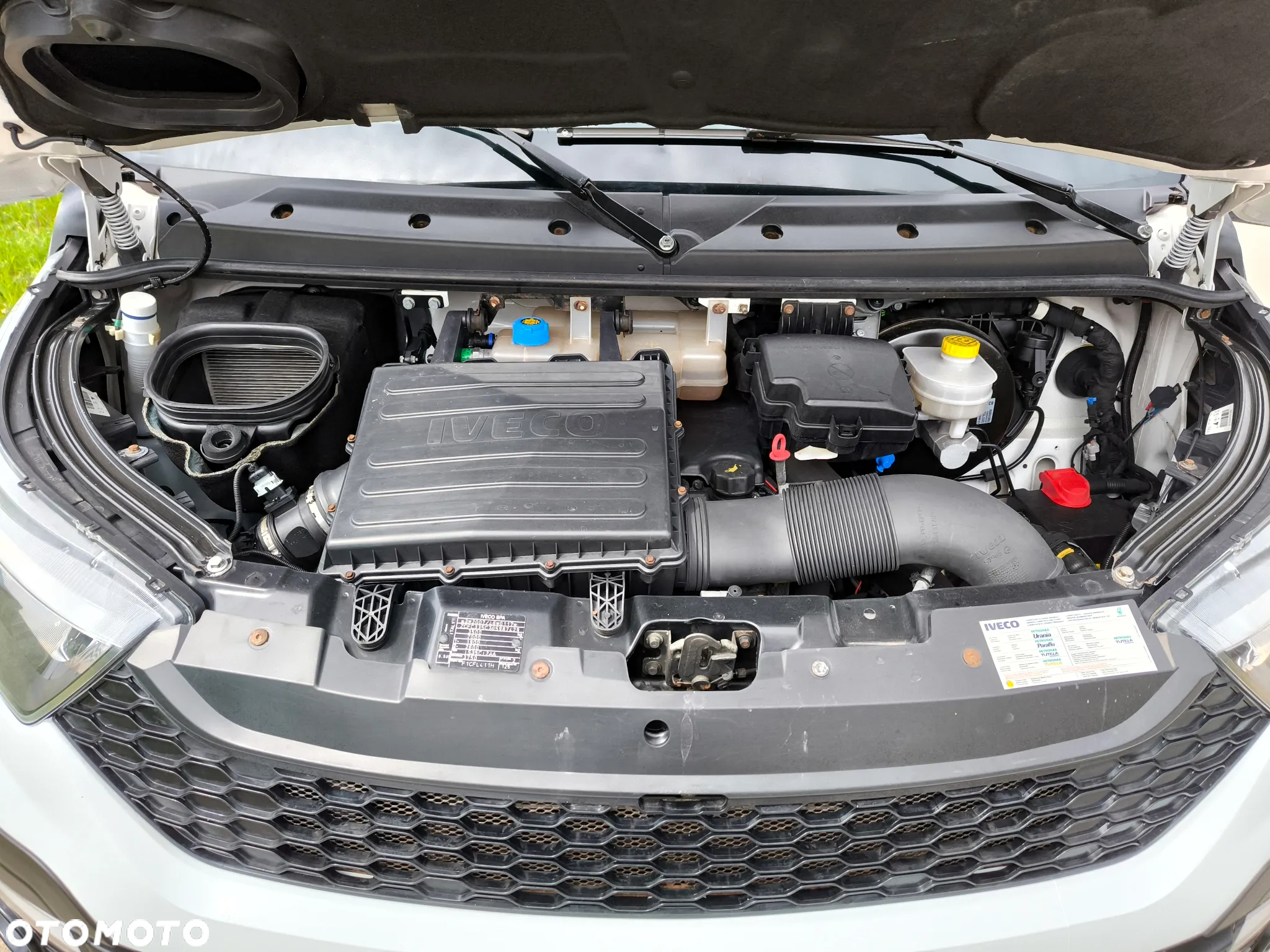 Iveco 35C17 Cena: 66500 zł netto Kontener Izoterma Klimatronic - 18