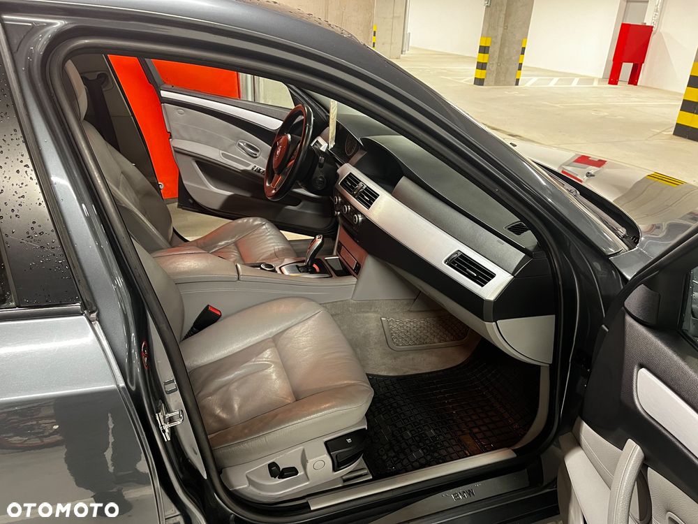 BMW Seria 5 530d - 19