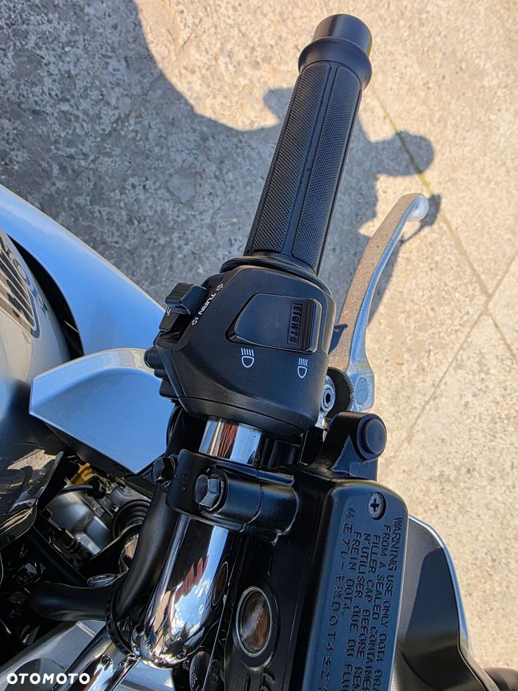 Honda CBF - 18