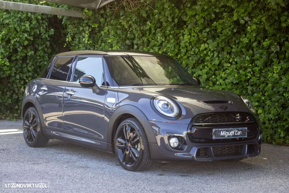 MINI 5 Portas Cooper SD Auto Desportiva - 2