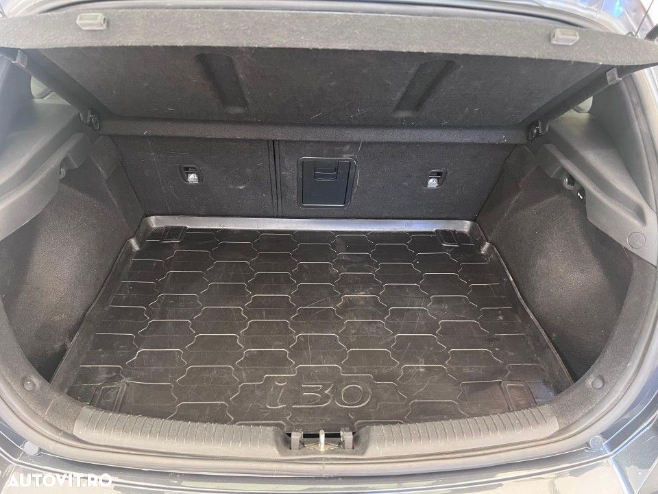 Hyundai i30 - 11