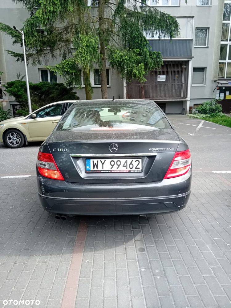 Mercedes-Benz Klasa C 180 Kompressor Avantgarde - 2
