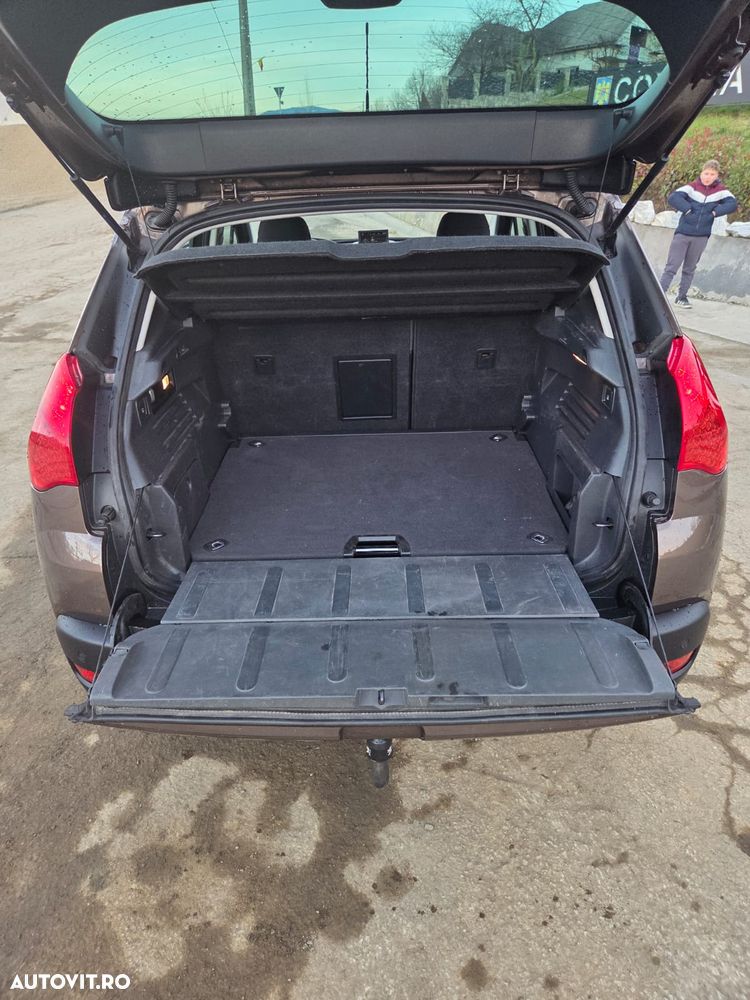 Peugeot 3008 155 THP Automatik Platinum - 16