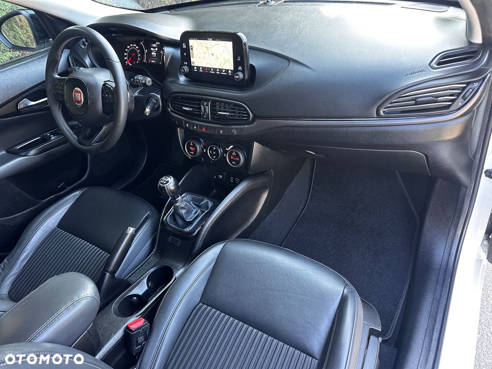 Fiat Tipo 1.4 T-Jet Business Line - 26