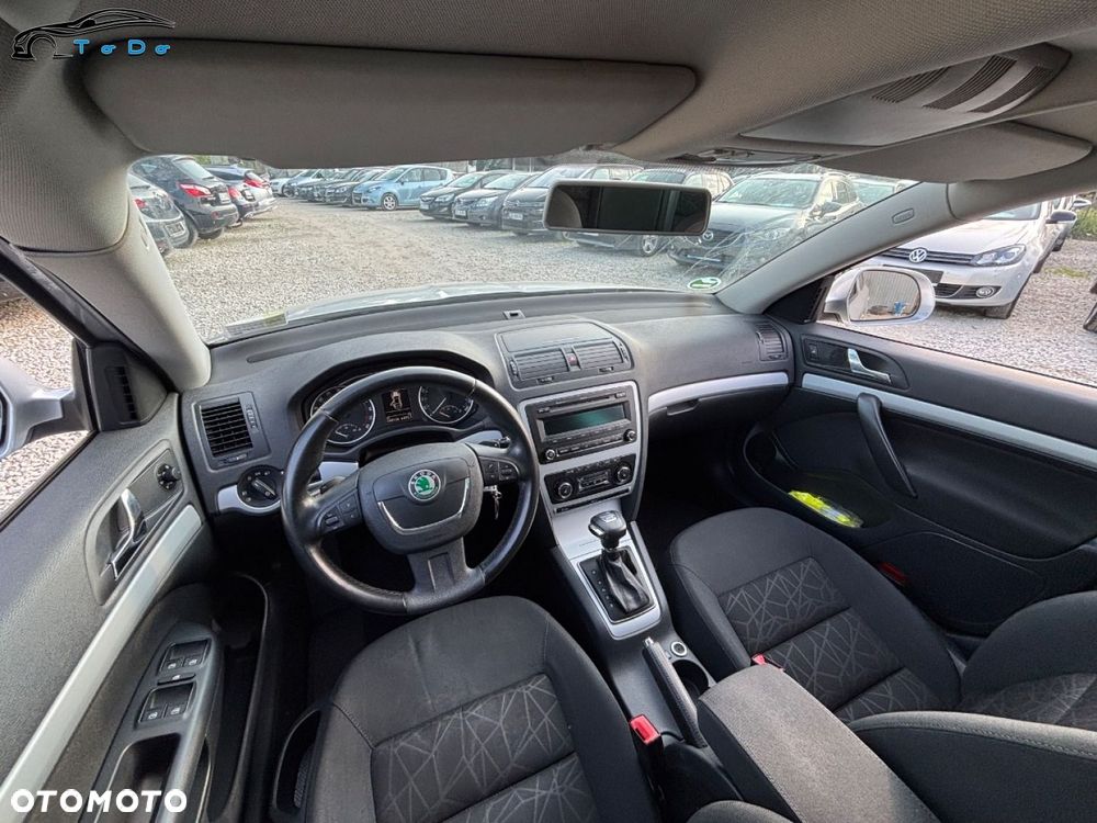 Skoda Octavia 2.0 TDI DPF Family Plus DSG - 21