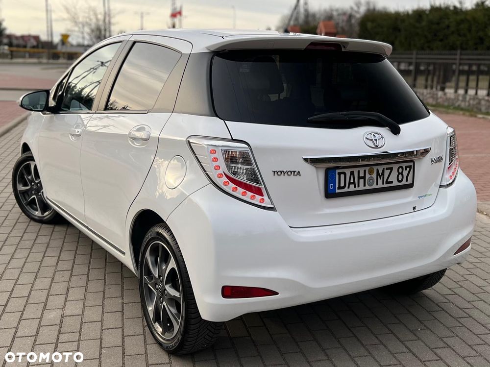Toyota Yaris - 6