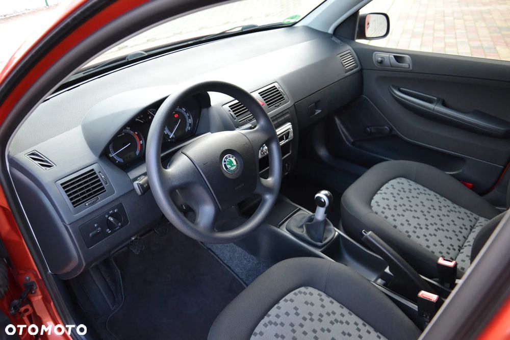 Skoda Fabia 1.2 HTP Comfort - 15