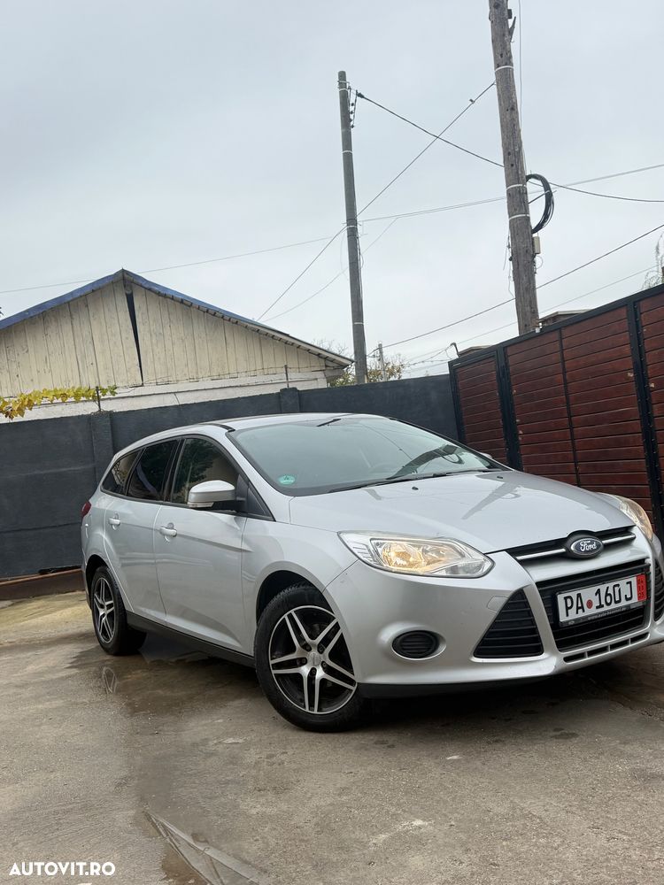 Ford Focus - 1
