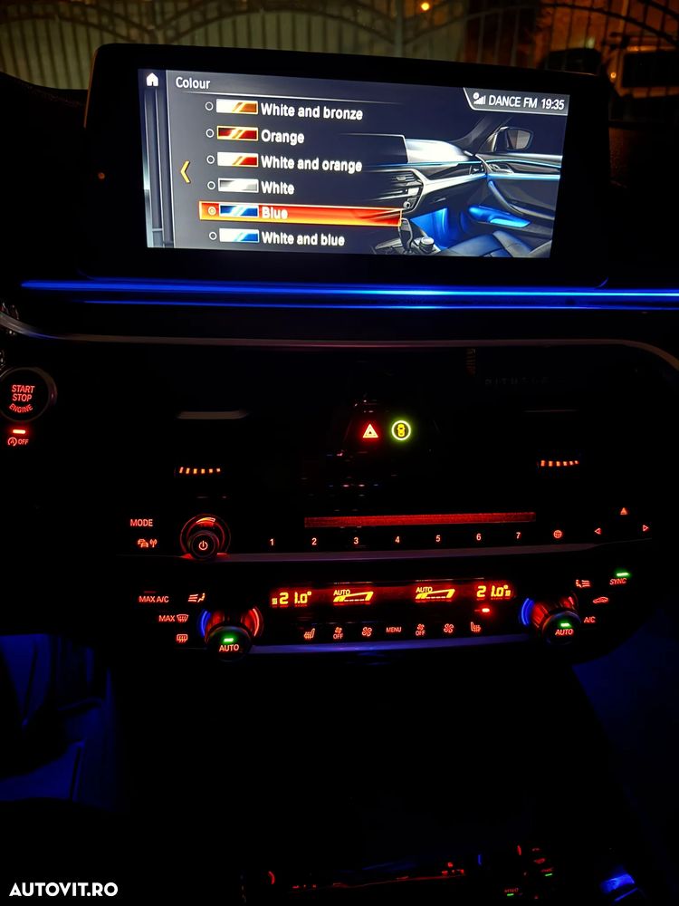 BMW Seria 5 520d xDrive Aut. Luxury Line - 32