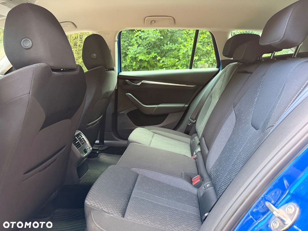 Skoda Octavia 2.0 TSI 4x4 Style DSG - 12