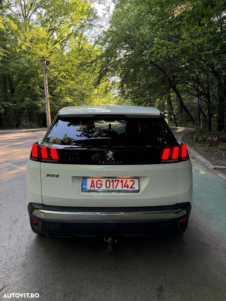 Peugeot 3008 PureTech 130 Stop & Start GPF EAT8 Active Business-Paket - 7