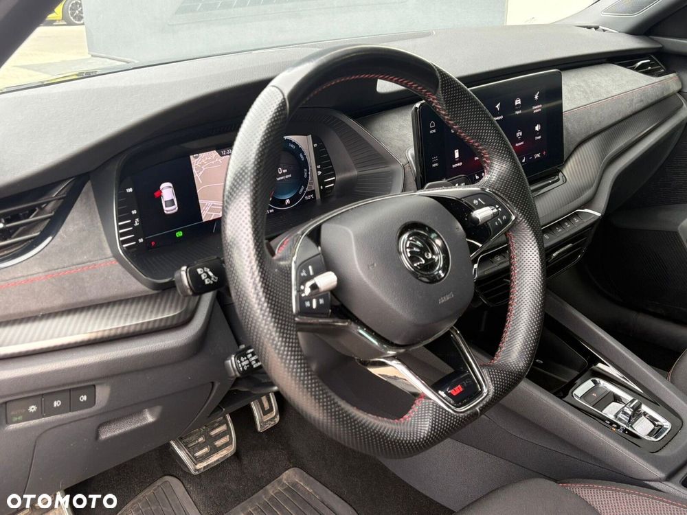 Skoda Octavia 2.0 TDI RS DSG - 15