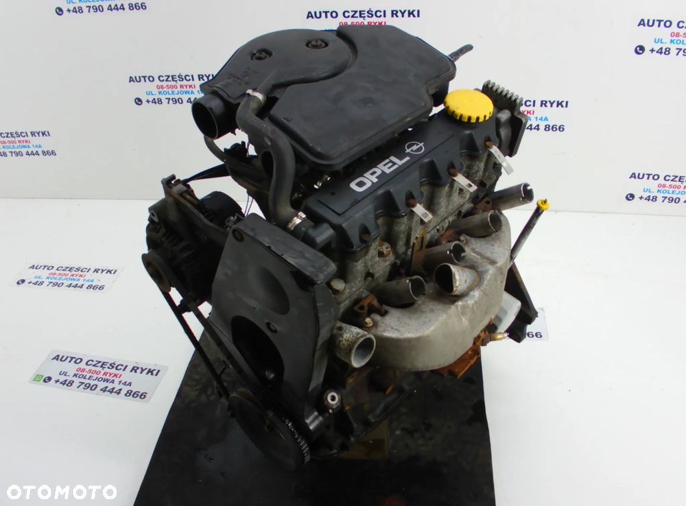 Silnik Opel 1.2 8V X12SZ Głowica Kolektor Części - 1