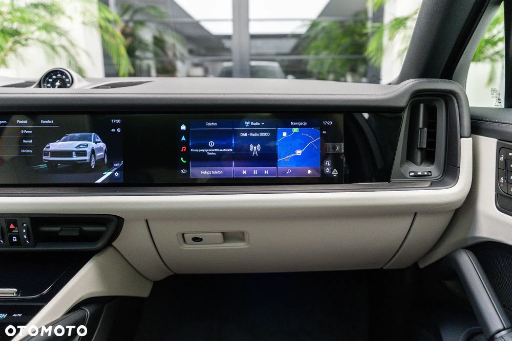 Porsche Cayenne S E-Hybrid PHEV Black Edition - 24