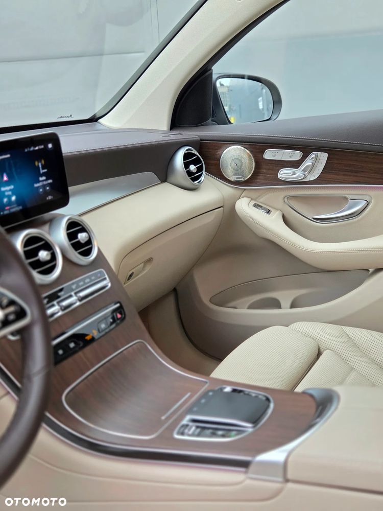Mercedes-Benz GLC 220 d 4-Matic - 26