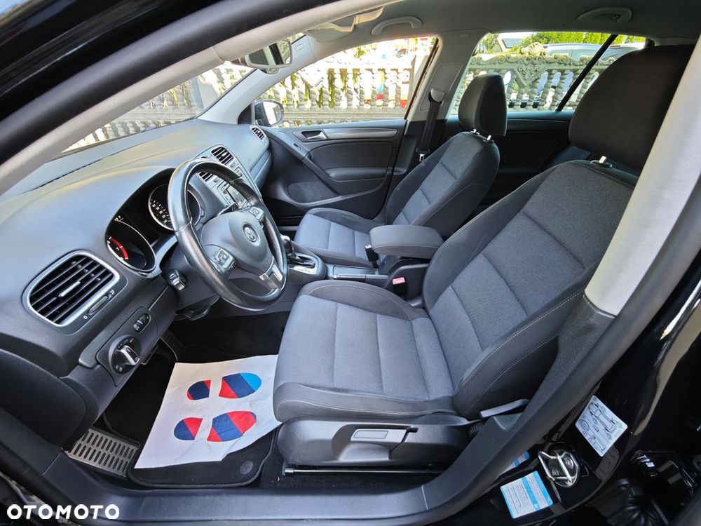 Volkswagen Golf - 29