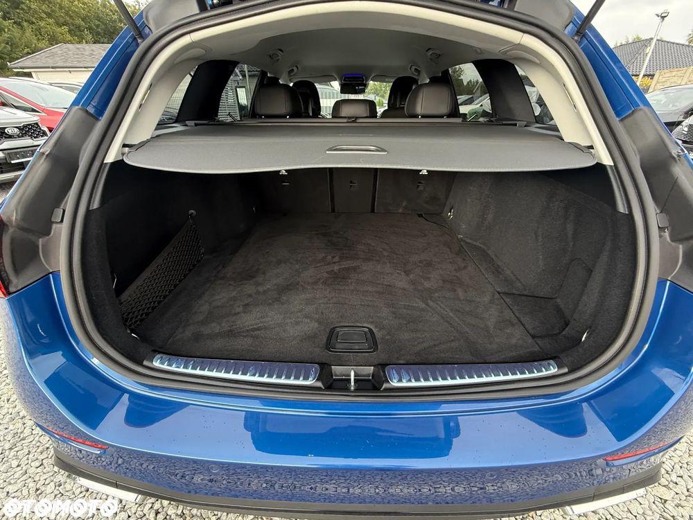 Mercedes-Benz Klasa C 220 d 9G-TRONIC 4Matic - 34