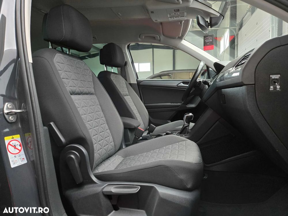 Volkswagen Tiguan 2.0 TDI SCR 4MOTION DSG Life - 24