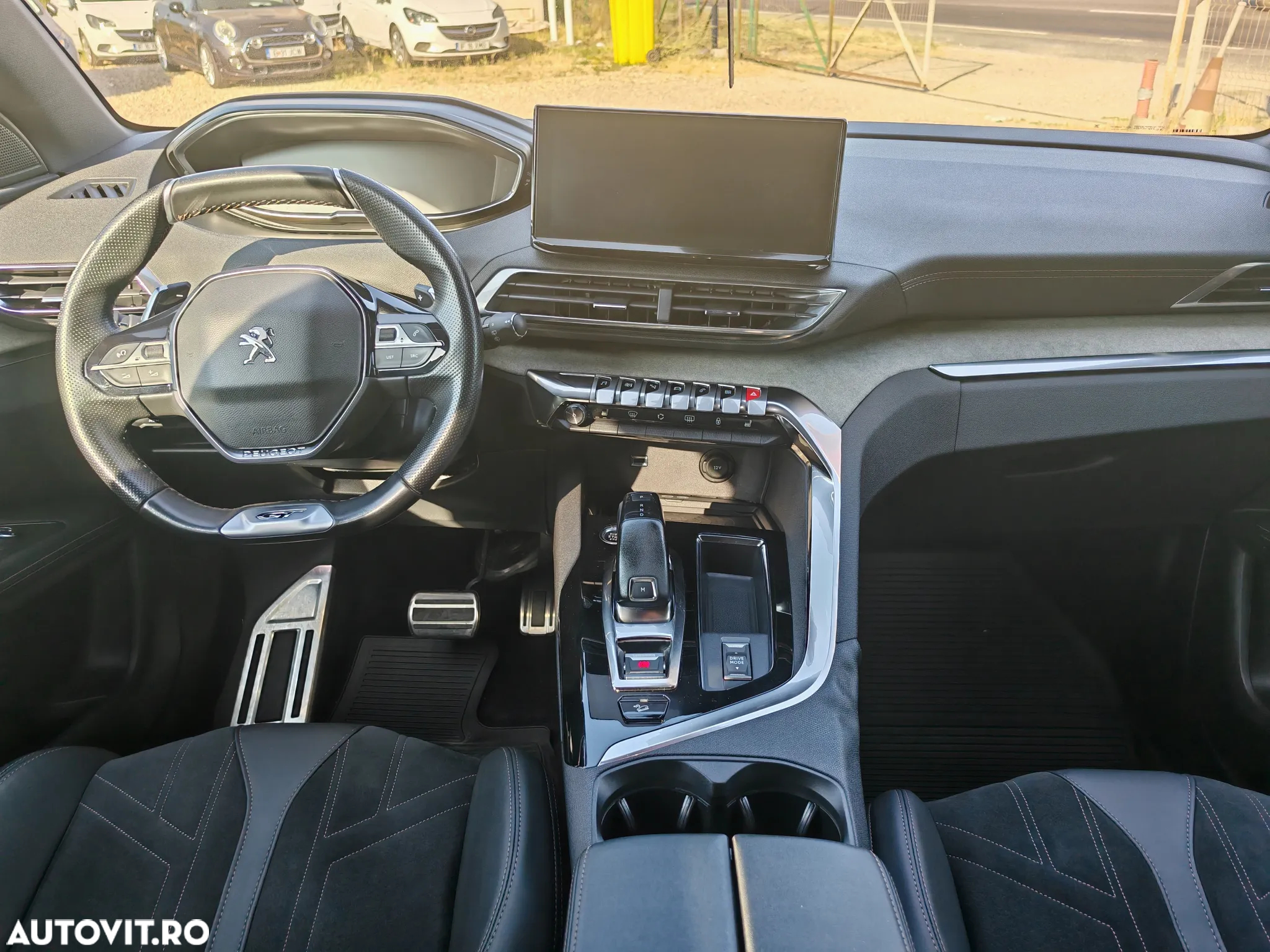 Peugeot 3008 1.5 BlueHDI S&S EAT8 GT-Line - 14