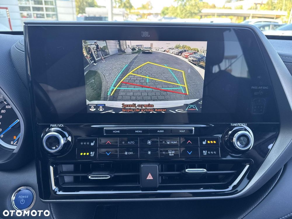 Toyota Highlander - 13