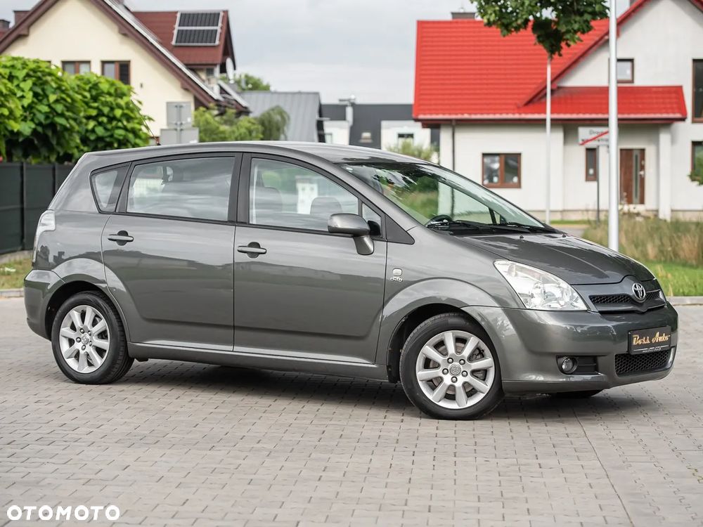 Toyota Corolla Verso 2.0 D-4D - 3