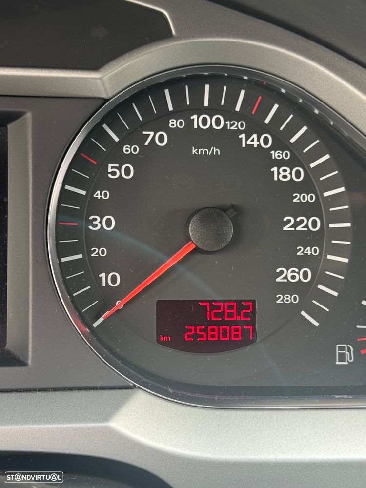 Audi A6 3.0 TDI V6 quattro S-line Tiptronic FPD - 12