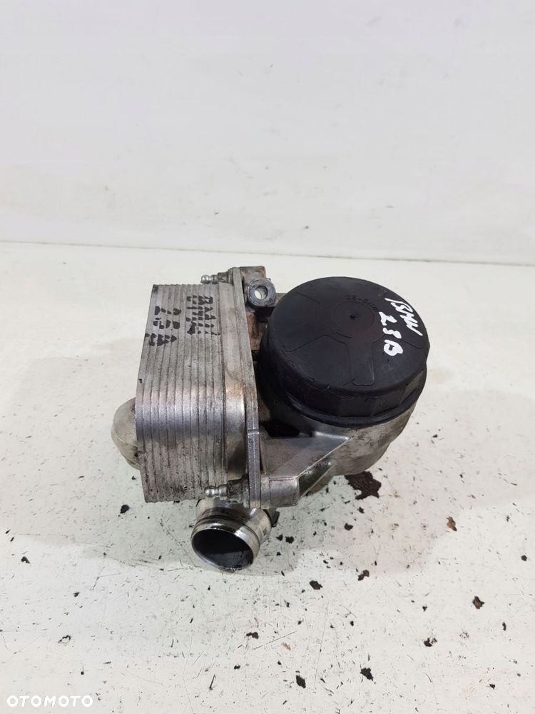 obudowa filtra oleju 7516383 bmw e90 e91 e60 e61 2.5 b - 3