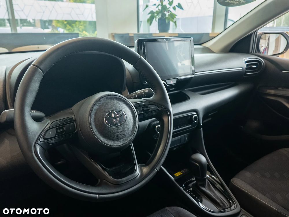 Toyota Yaris Hybrid 1.5 Style - 8