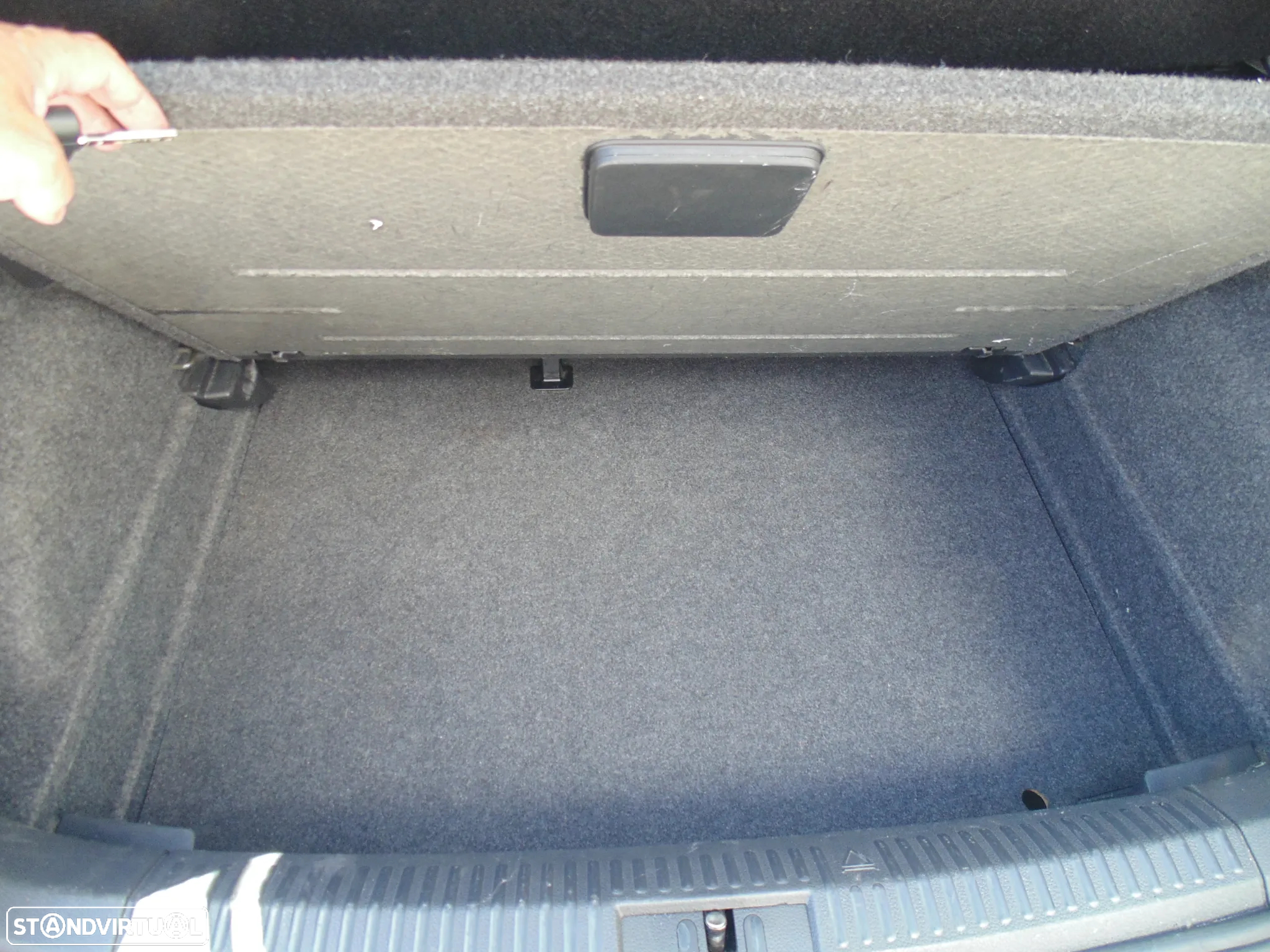 VW Polo 1.4 TDi Lounge - 15