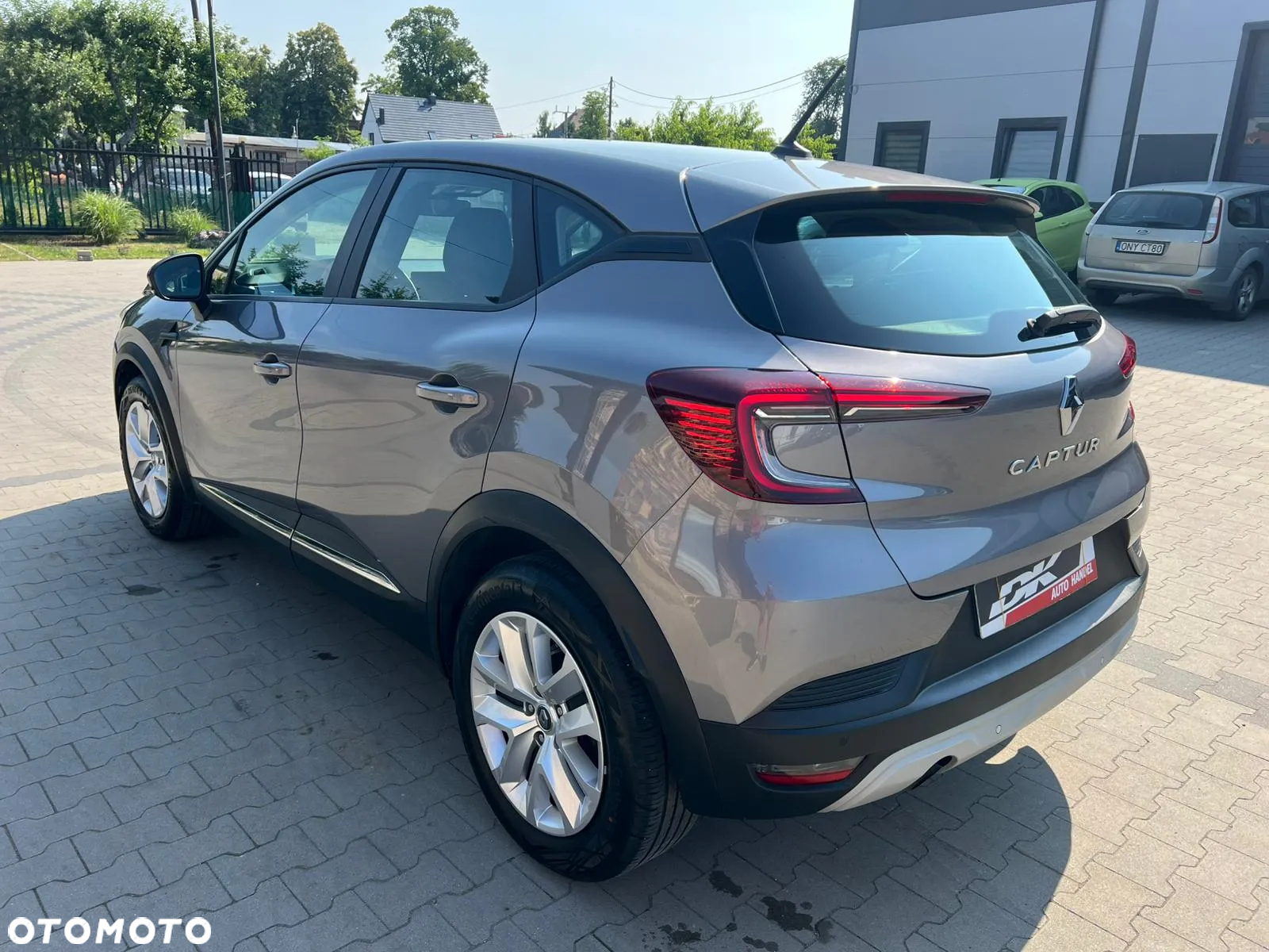 Renault Captur TCe 100 EXPERIENCE - 3