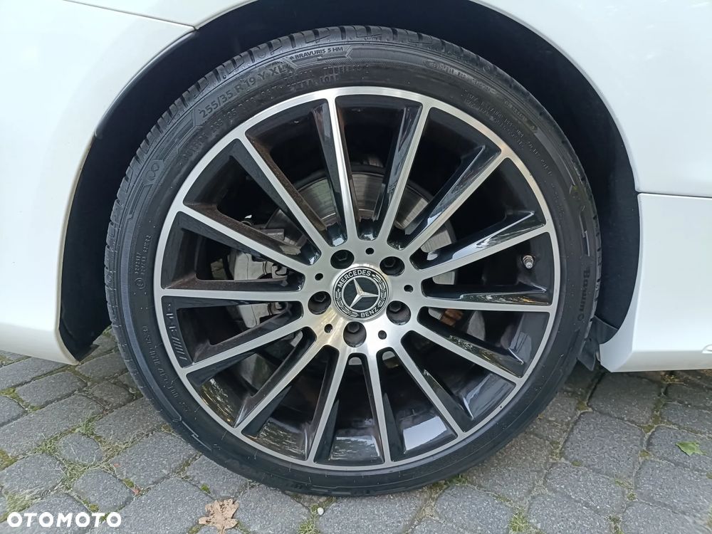 Mercedes-Benz Klasa C 200 4MATIC 9G-TRONIC - 21