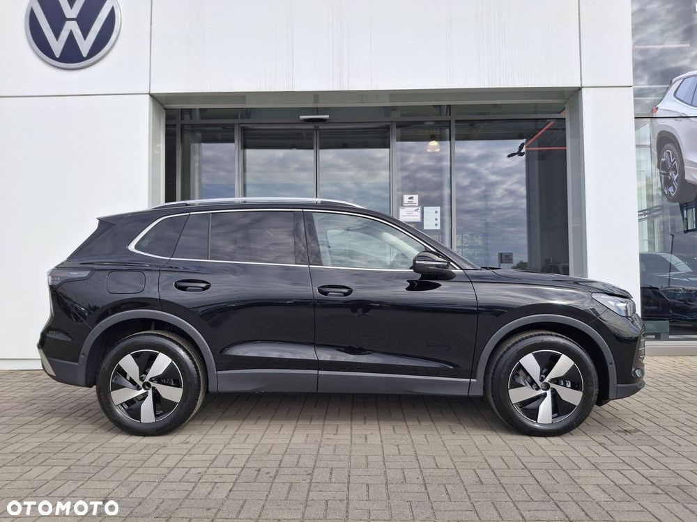 Volkswagen Tiguan - 5