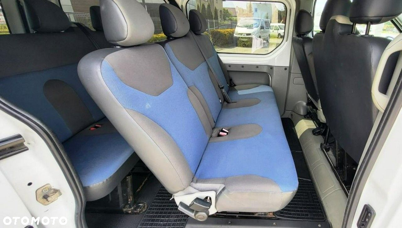 Renault Trafic - 13