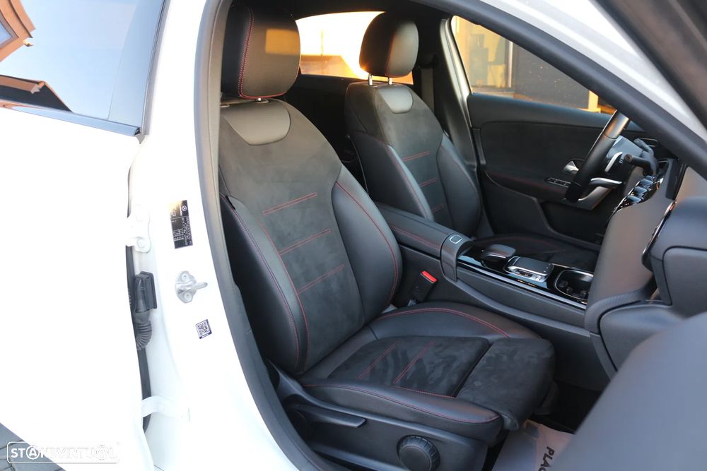 Mercedes-Benz A 250 Limousine e AMG Line - 22