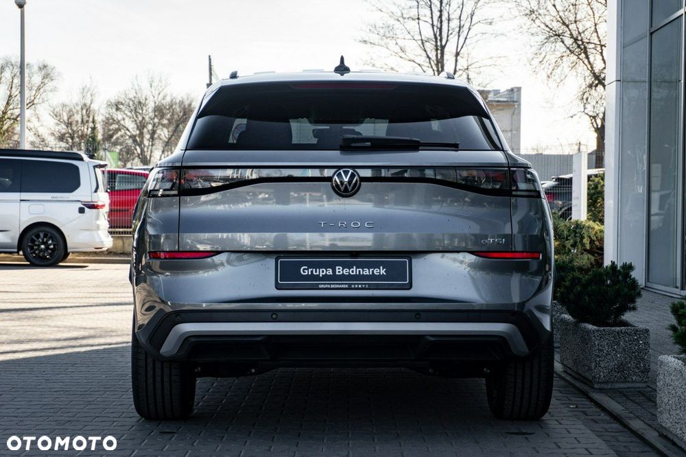 Volkswagen T-Roc - 10