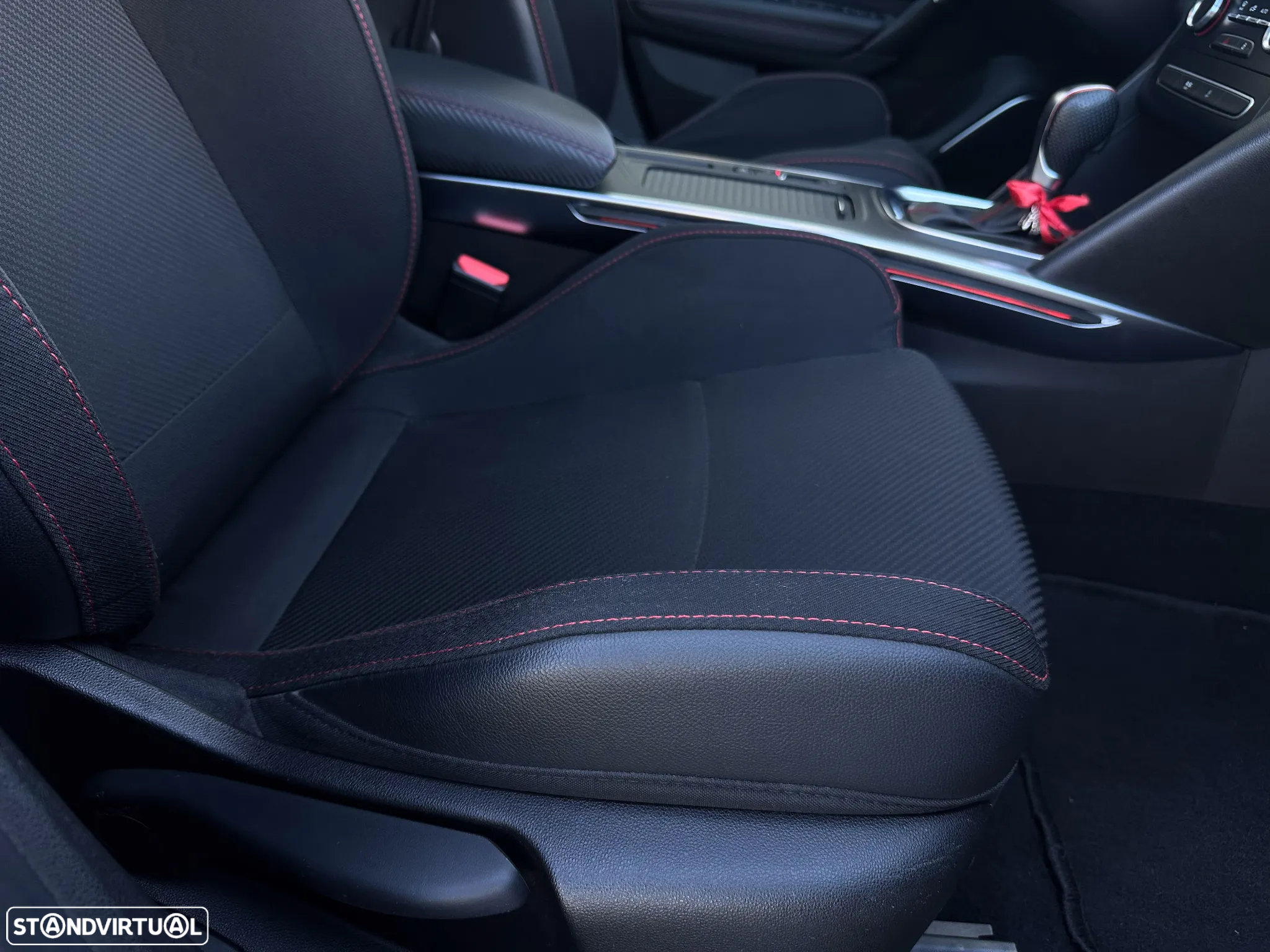 Renault Mégane 1.8 TCe R.S. EDC - 24