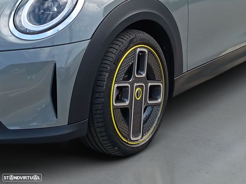 MINI 3 Portas Cooper SE - 4