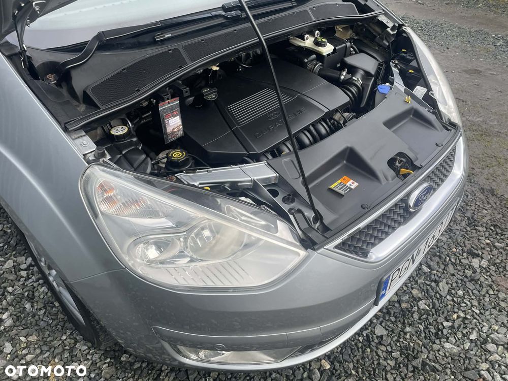 Ford Galaxy 2.0 Ghia - 11