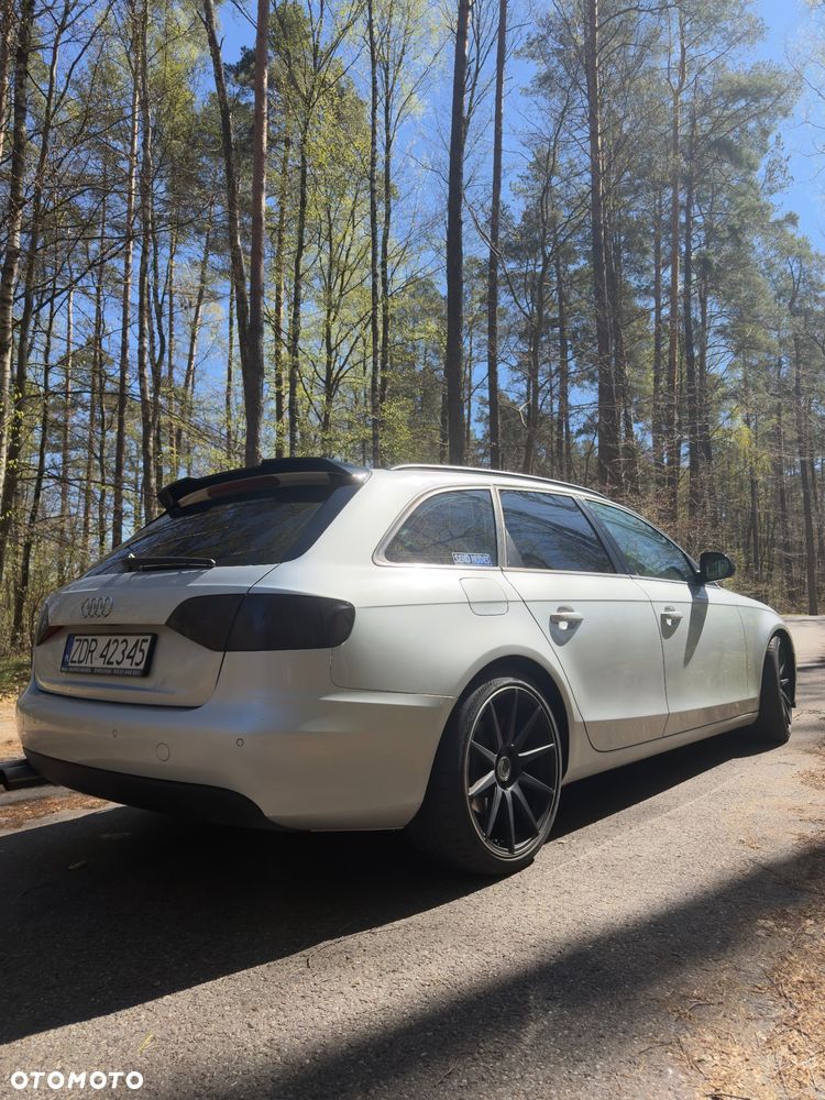 Audi A4 Avant 2.0 TDI - 4