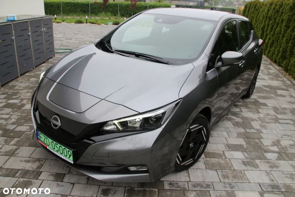 Nissan Leaf 40kWh Acenta - 10