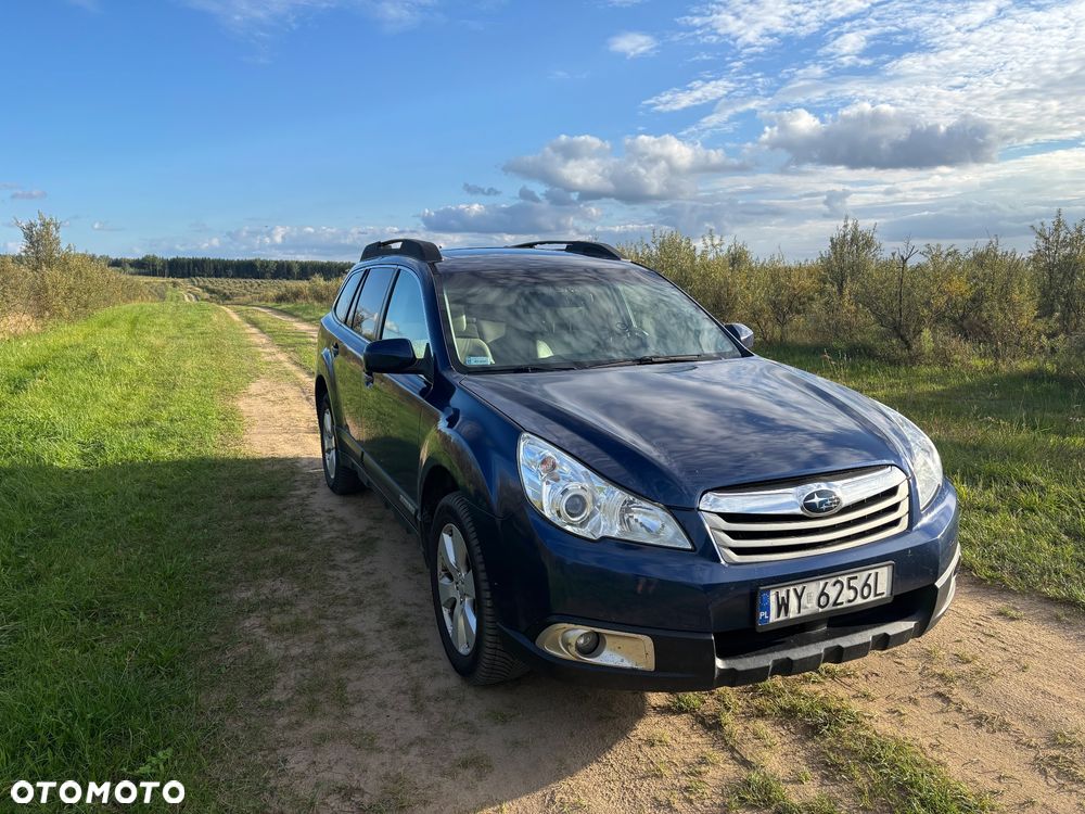 Subaru Outback - 1