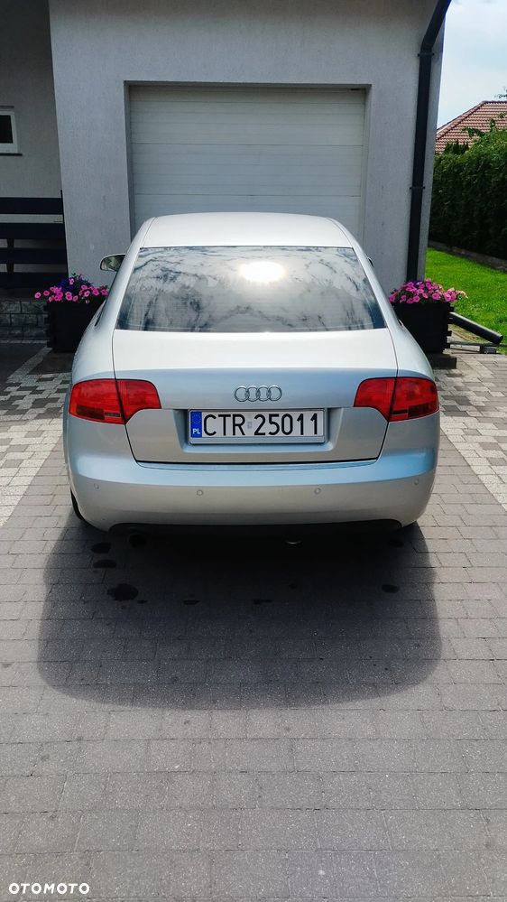 Audi A4 Limousine - 19