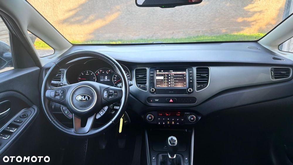 Kia Carens 1.7 CRDi XL - 24