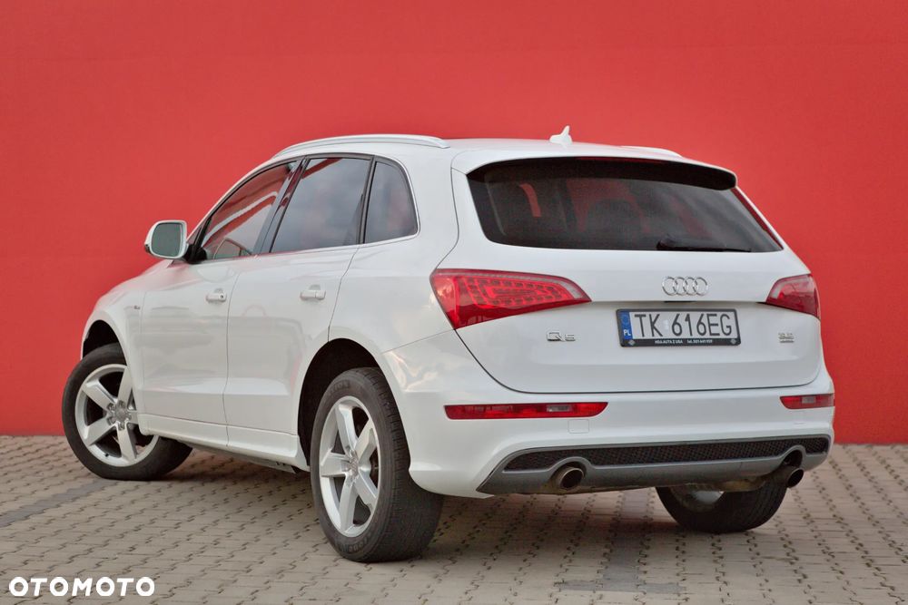 Audi Q5 3.2 FSI Quattro S tronic - 5