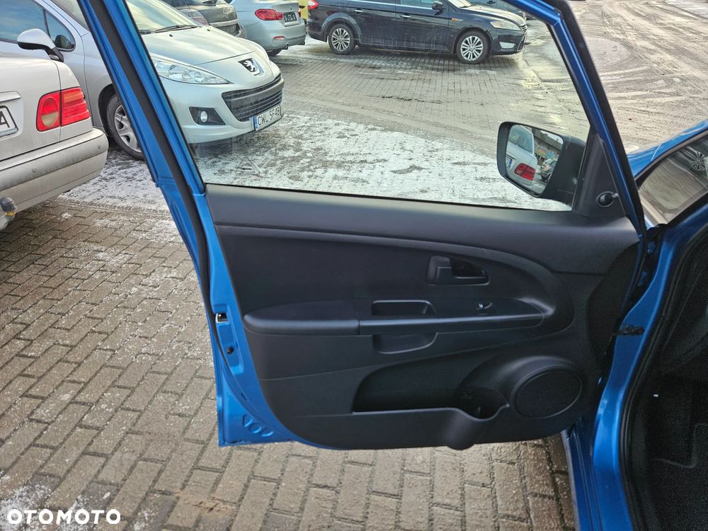 Kia Venga 1.4 CVVT ISG Vision - 11